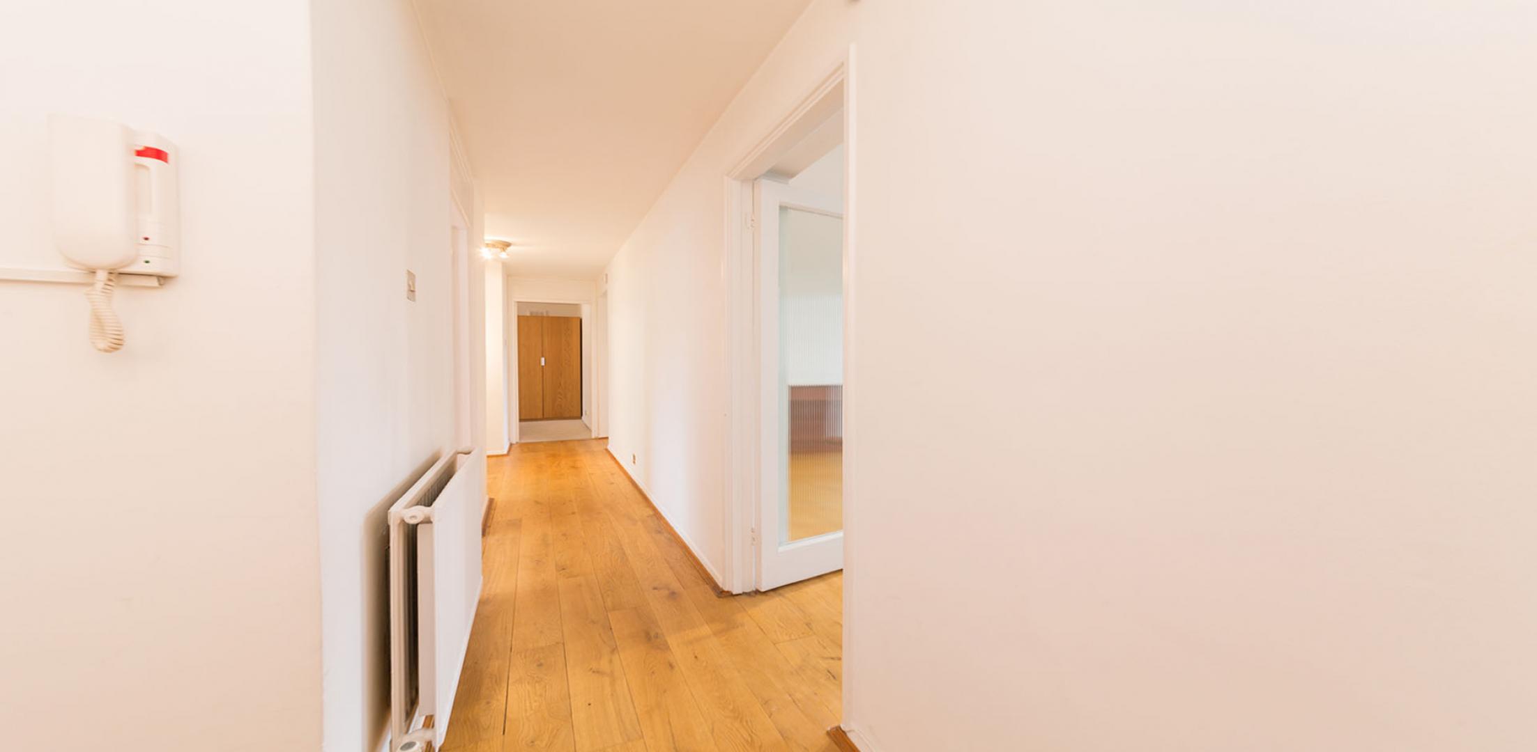 			NEW INSTRUCTION, 2 Bedroom, 1 bath, 1 reception Flat			 Clifton Gardens, LITTLE VENICE / WARWICK AVENUE